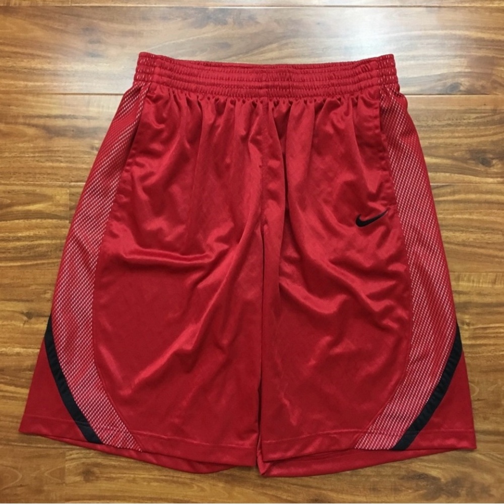 Nike Basketball Men's Red Elastic Waist Athletic Shorts Size XL Activewear Gym